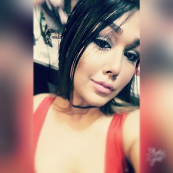 Meet your Posher, Julieta - Picture 1 of 1